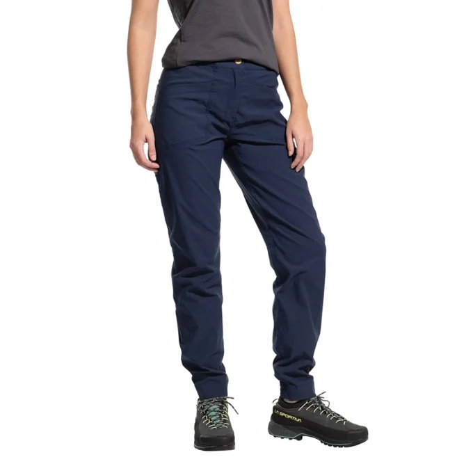 Mantra Hose W